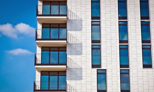 Apartamentele se vand greu cand vanzatorii nu mai lasa din pret